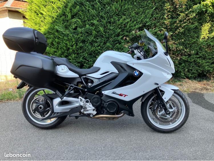 BMW F 800 GT